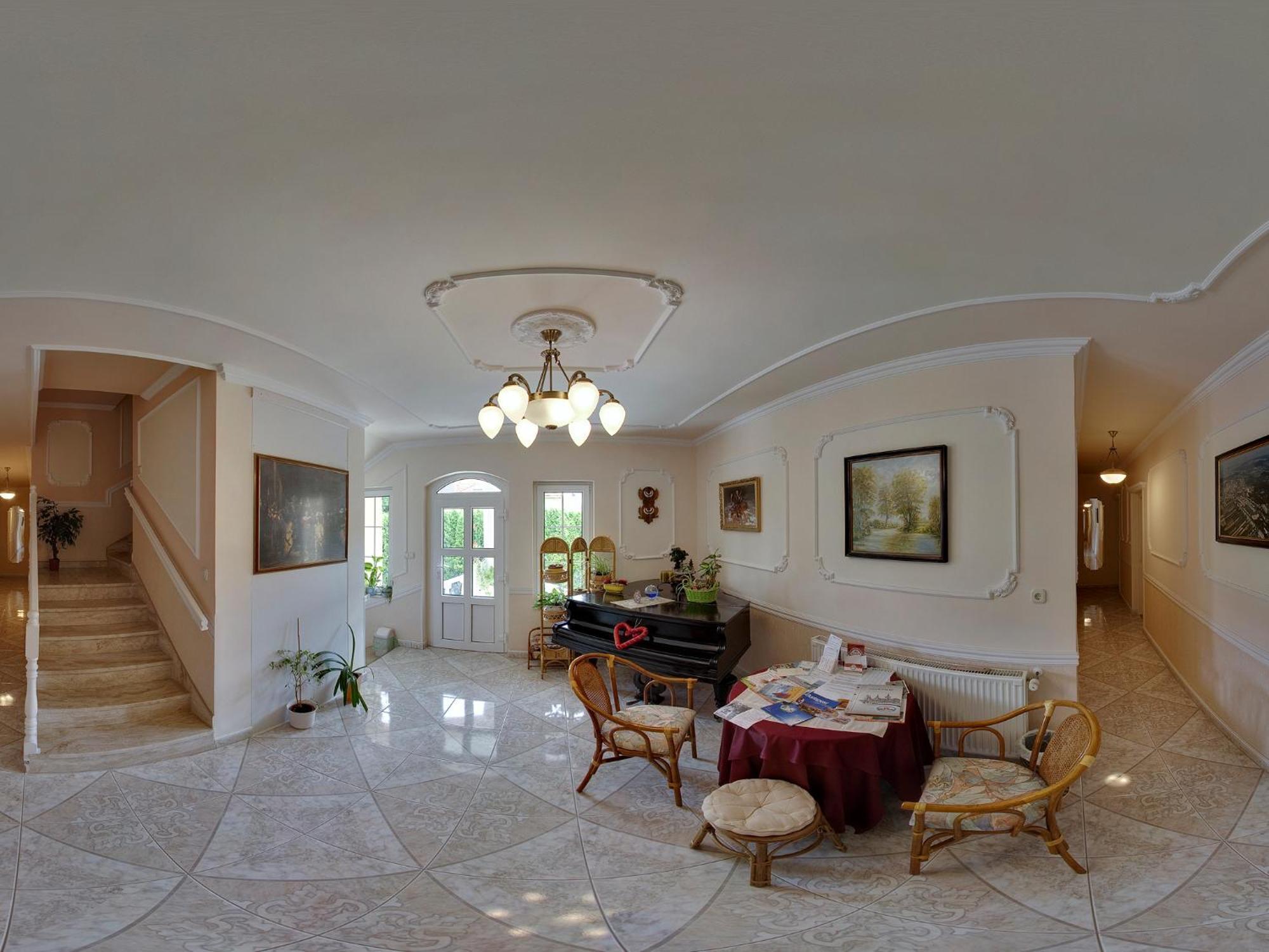 Hévíz Hegyi Villa מראה חיצוני תמונה